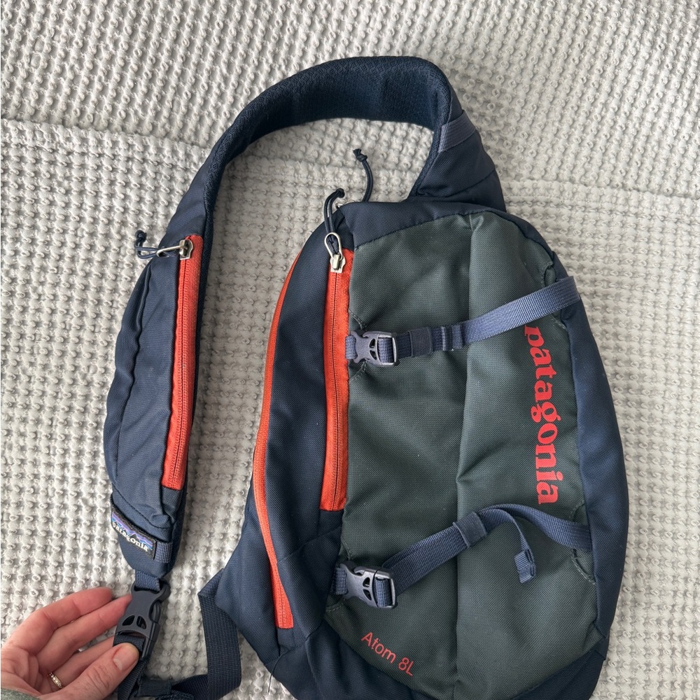 Patagonia Atom Sling Bag 8L